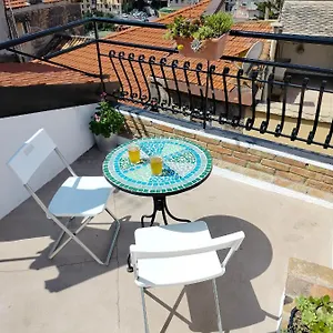 https://attico-romantico-con-terrazza-sanremo.hotelitalianriviera.com